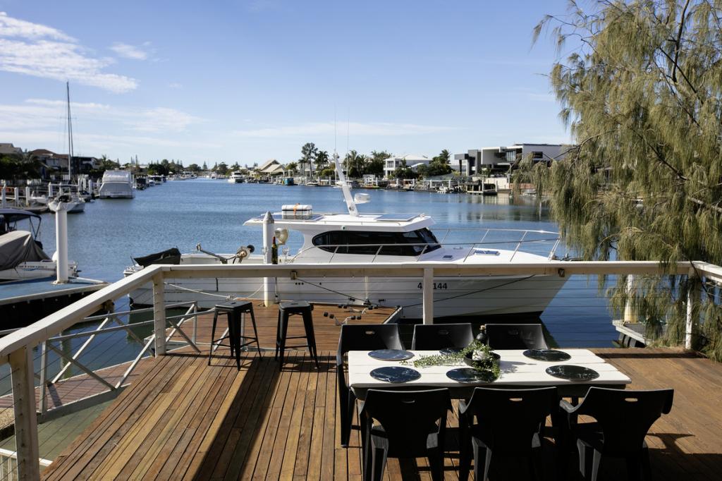 69-71 Mooloolah Dr, Minyama, QLD 4575