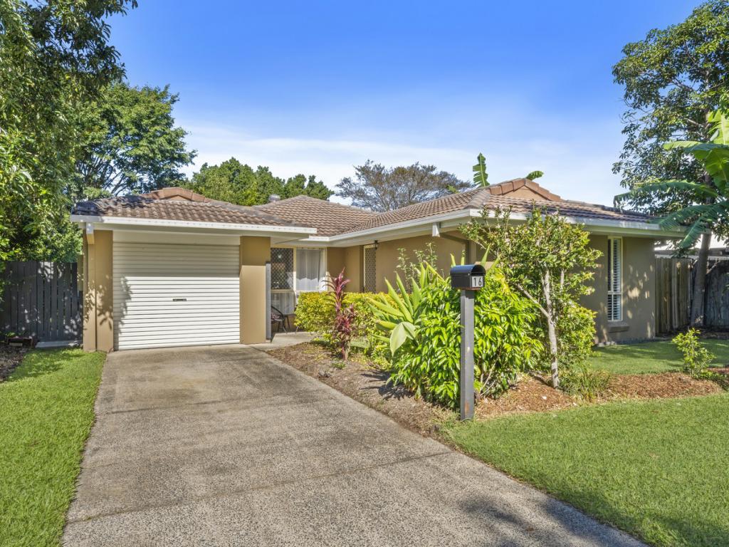 16 Souter St, Nerang, QLD 4211