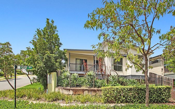 114 GRANDE AVE, SPRINGFIELD LAKES, QLD 4300