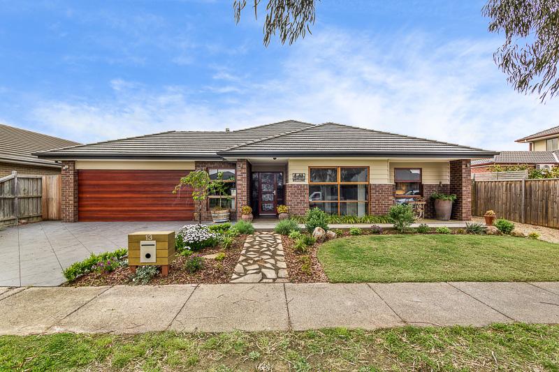 13 Batavia Way, Doreen, VIC 3754