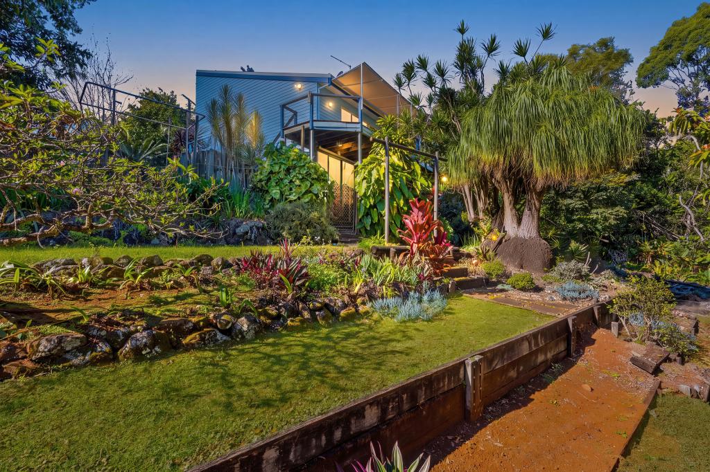 19 Mazama Ct, Tamborine Mountain, QLD 4272