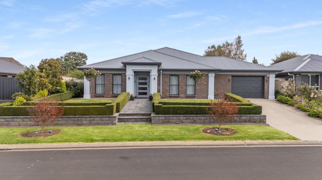 16 Mickail Ct, Mount Gambier, SA 5290