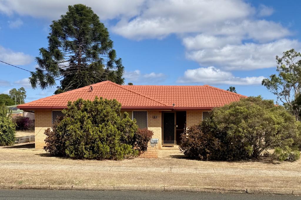 50 Proposch St, Oakey, QLD 4401