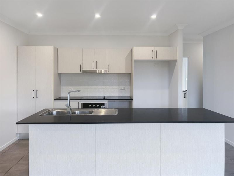 4 Goessling St, Gordonvale, QLD 4865