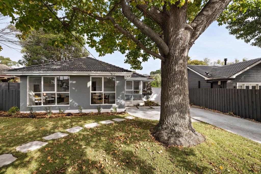 8 Coral St, Frankston, VIC 3199