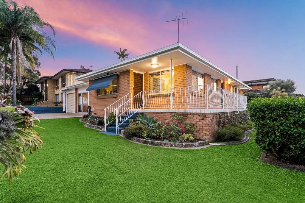 121 Greenmeadow Rd, Mansfield, QLD 4122