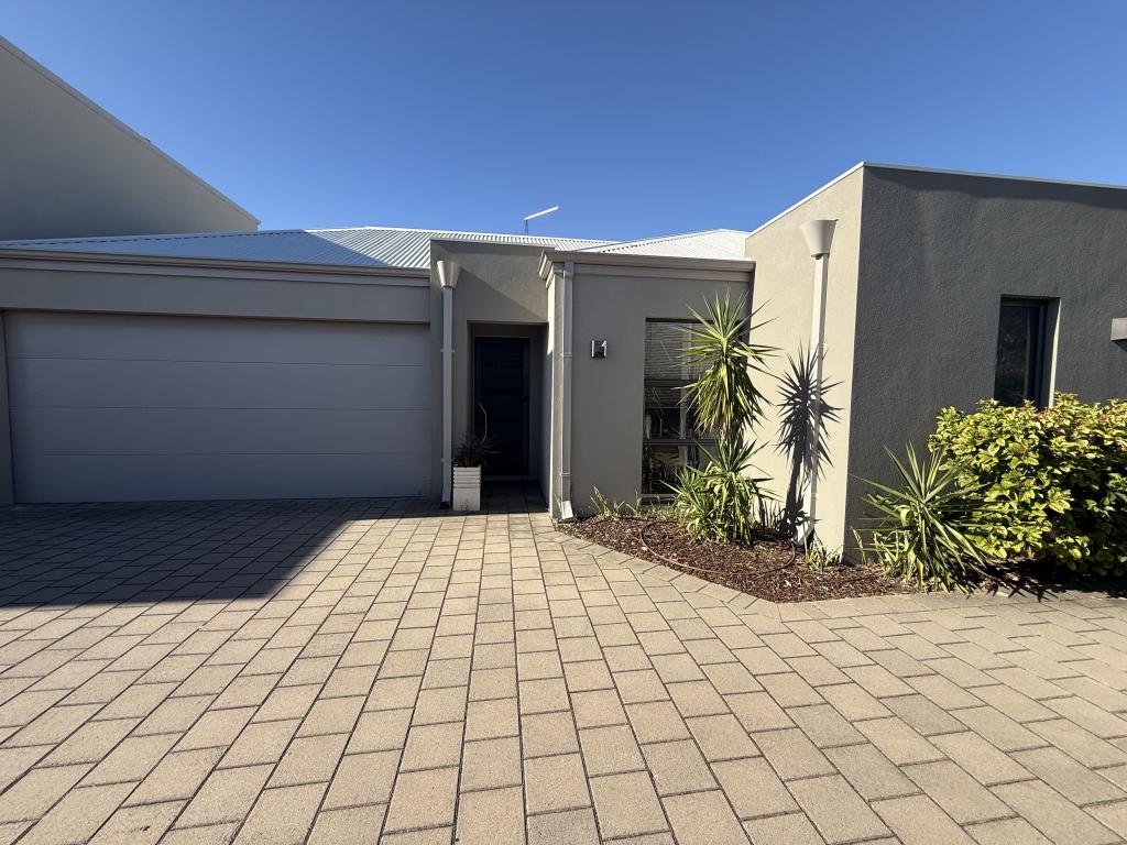 13b Newbury St, Balga, WA 6061