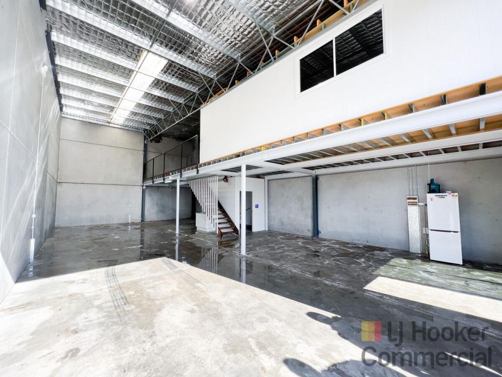 6/3 Fleet Cl, Tuggerah, NSW 2259
