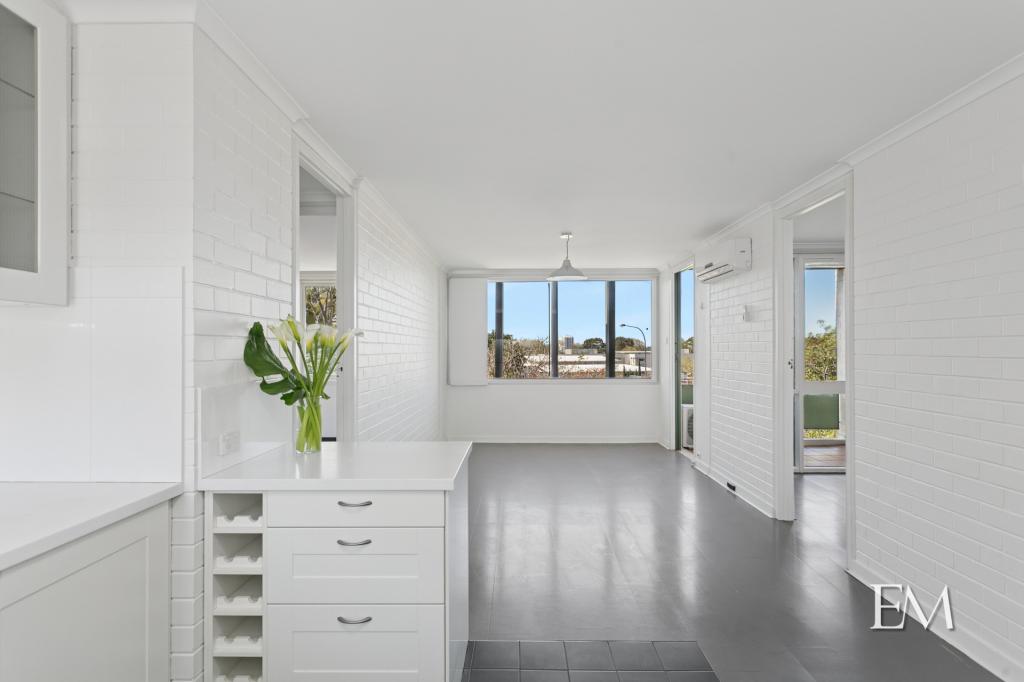 21/389 STIRLING HWY, CLAREMONT, WA 6010