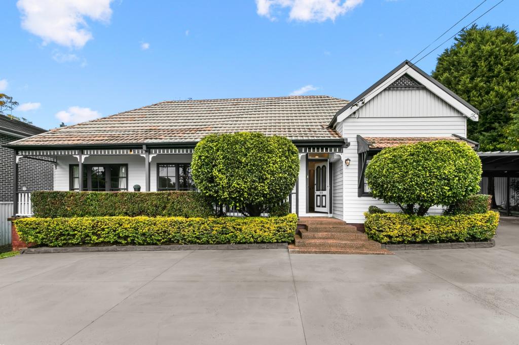 125 CARLINGFORD RD, EPPING, NSW 2121