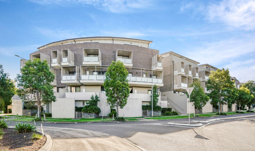 6/1 Glenmore Ridge Dr, Glenmore Park, NSW 2745