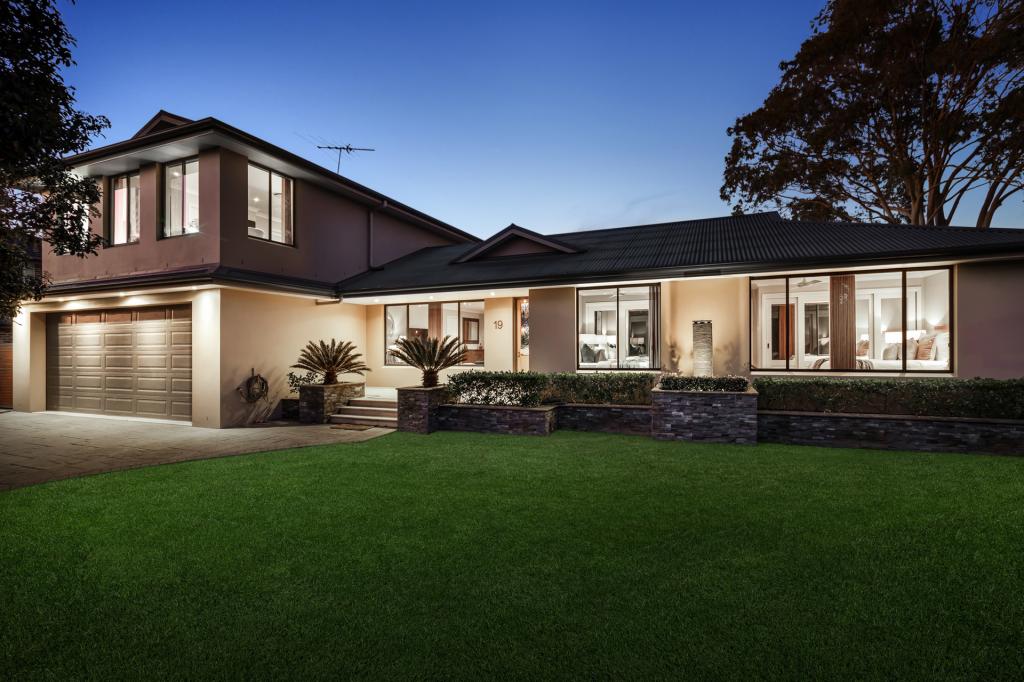 19 Allsopp Ave, Baulkham Hills, NSW 2153