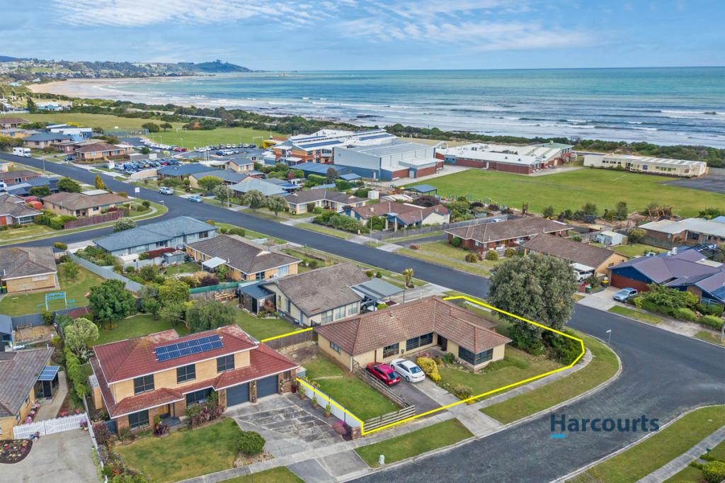 52 Leighlands Ave, Ulverstone, TAS 7315