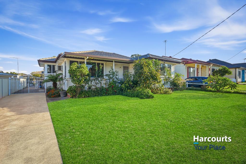 28 & 28a Ball St, Colyton, NSW 2760