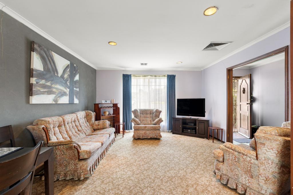 6 Deanswood Ct, Cheltenham, VIC 3192