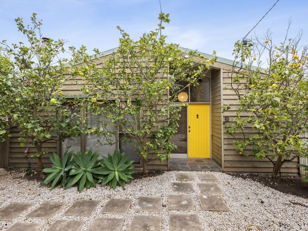 38 GROVE RD, BARWON HEADS, VIC 3227