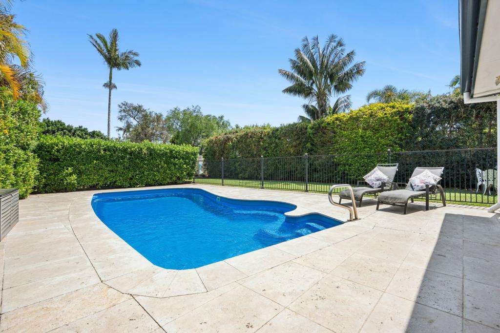 10 Sirius St, St Huberts Island, NSW 2257