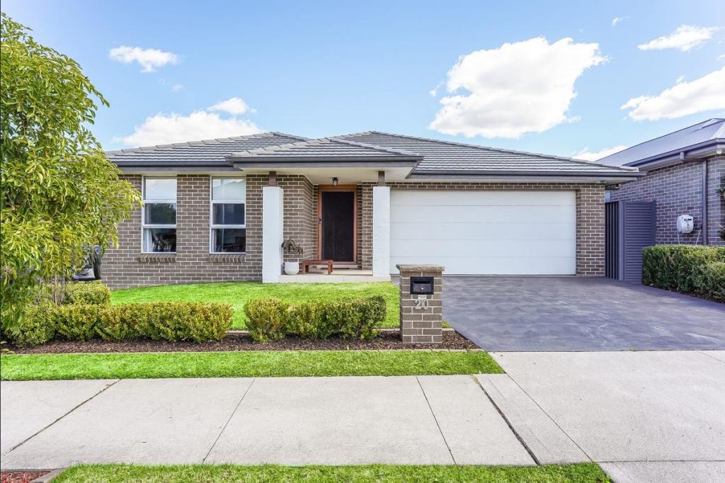 20 Hinton Loop, Oran Park, NSW 2570