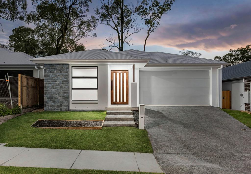 44 Walker St, Park Ridge, QLD 4125