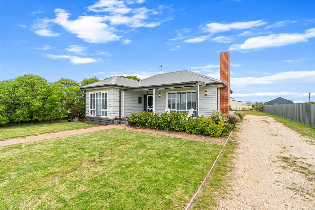 21 Hansen St, Seaspray, VIC 3851