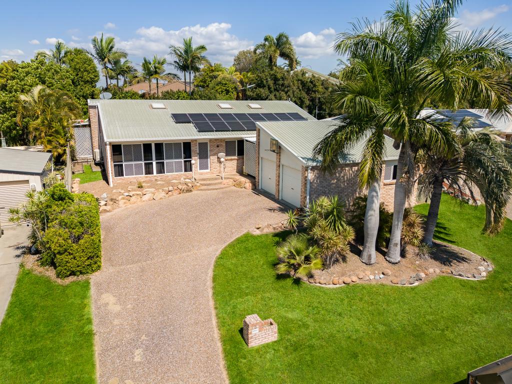 13 Lomandra St, Boyne Island, QLD 4680