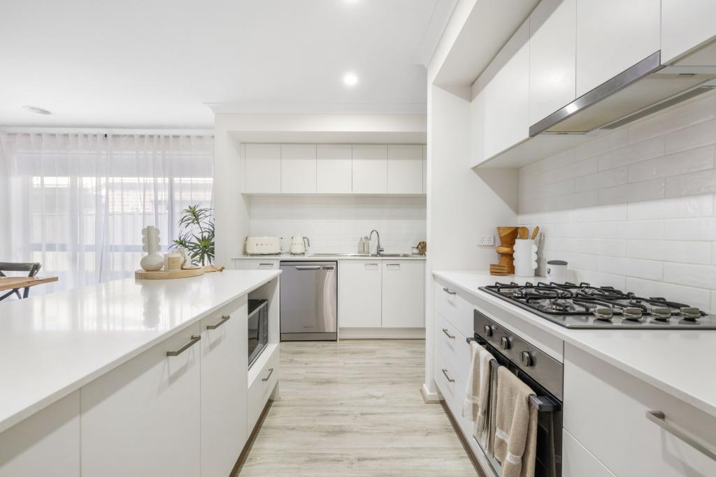 4 Belcello St, Botanic Ridge, VIC 3977
