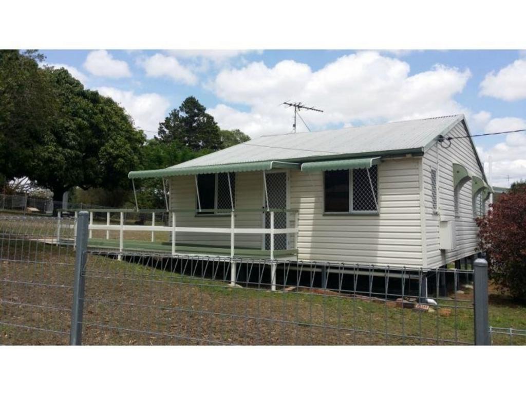 22 East St, Mount Morgan, QLD 4714