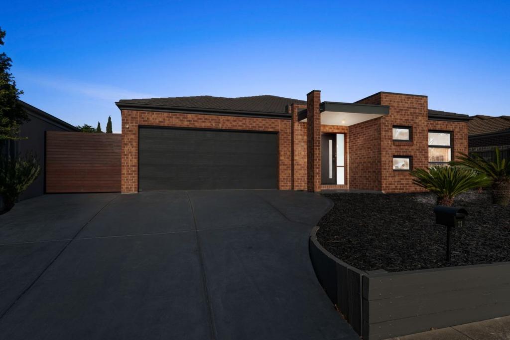 11 St Leonards Ave, Derrimut, VIC 3026