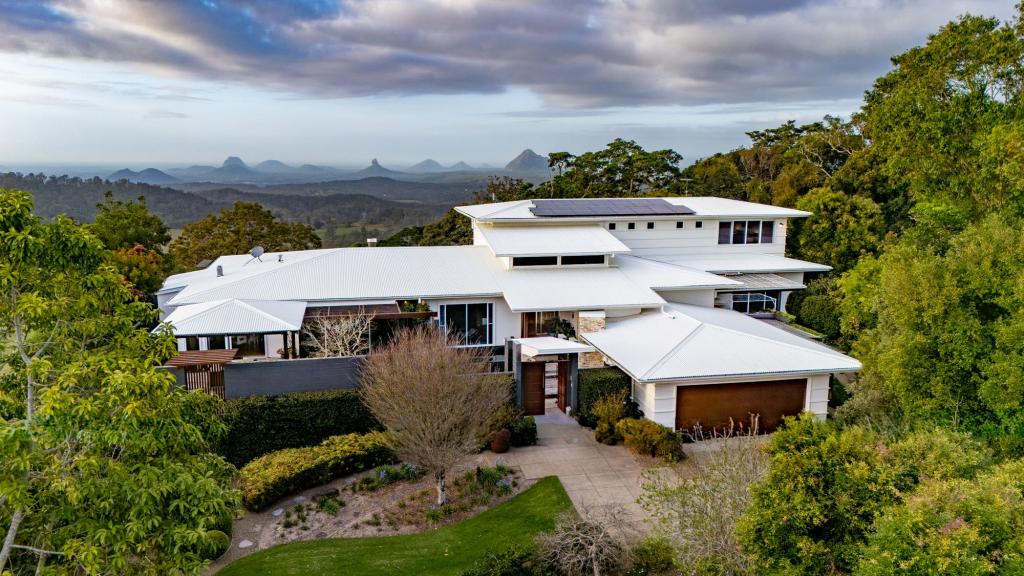 95 Mountain View Rd, Maleny, QLD 4552