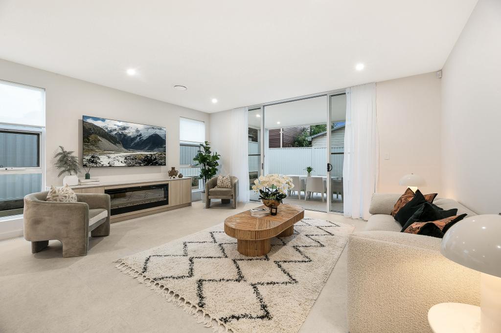 7b Dernancourt Pde, Milperra, NSW 2214