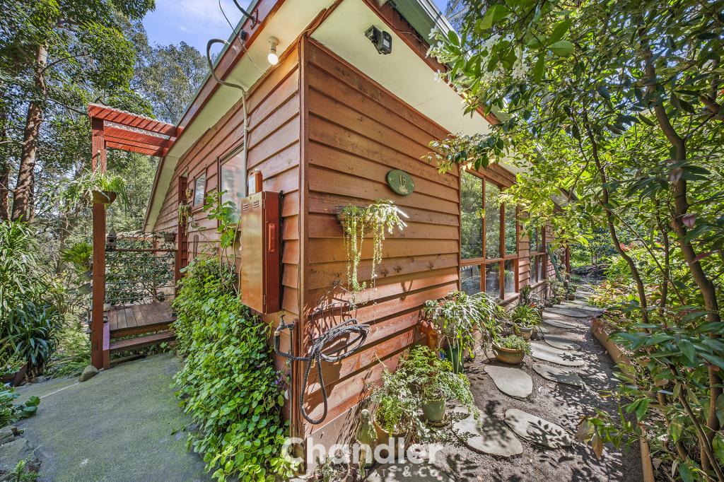 18 Belbrook Rd, Upwey, VIC 3158