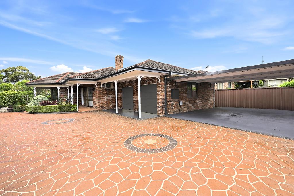 5 Phar Lap Cl, Casula, NSW 2170