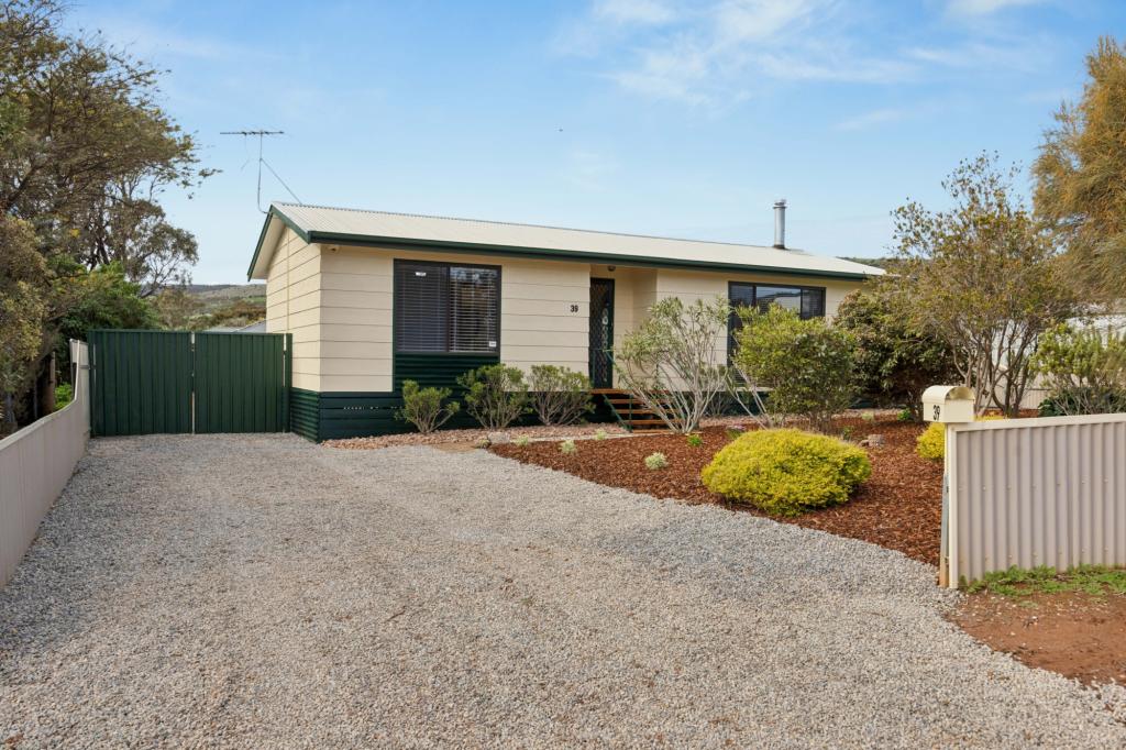 39 Wellington Ave, Sellicks Beach, SA 5174