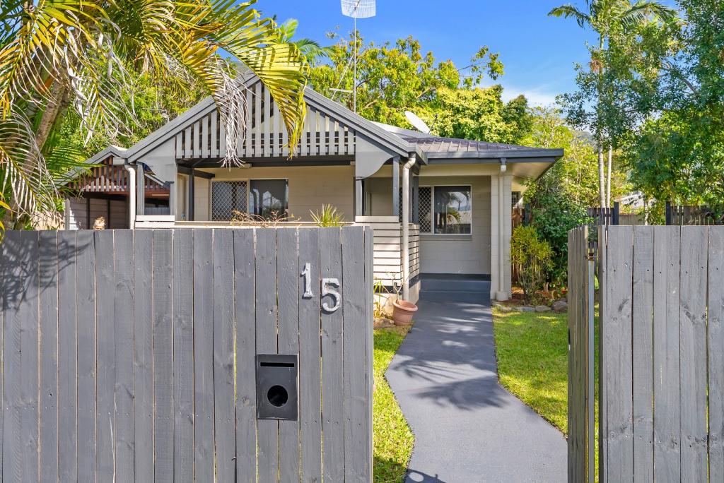 15 Ronto Cl, Manoora, QLD 4870