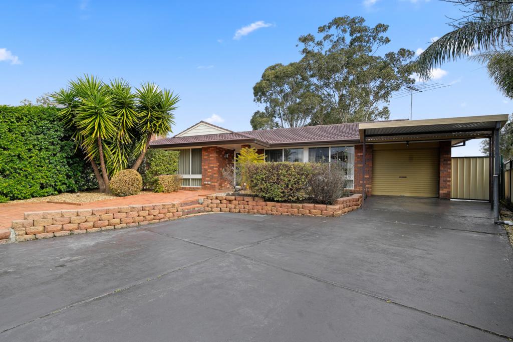 6 Lear Cl, St Clair, NSW 2759