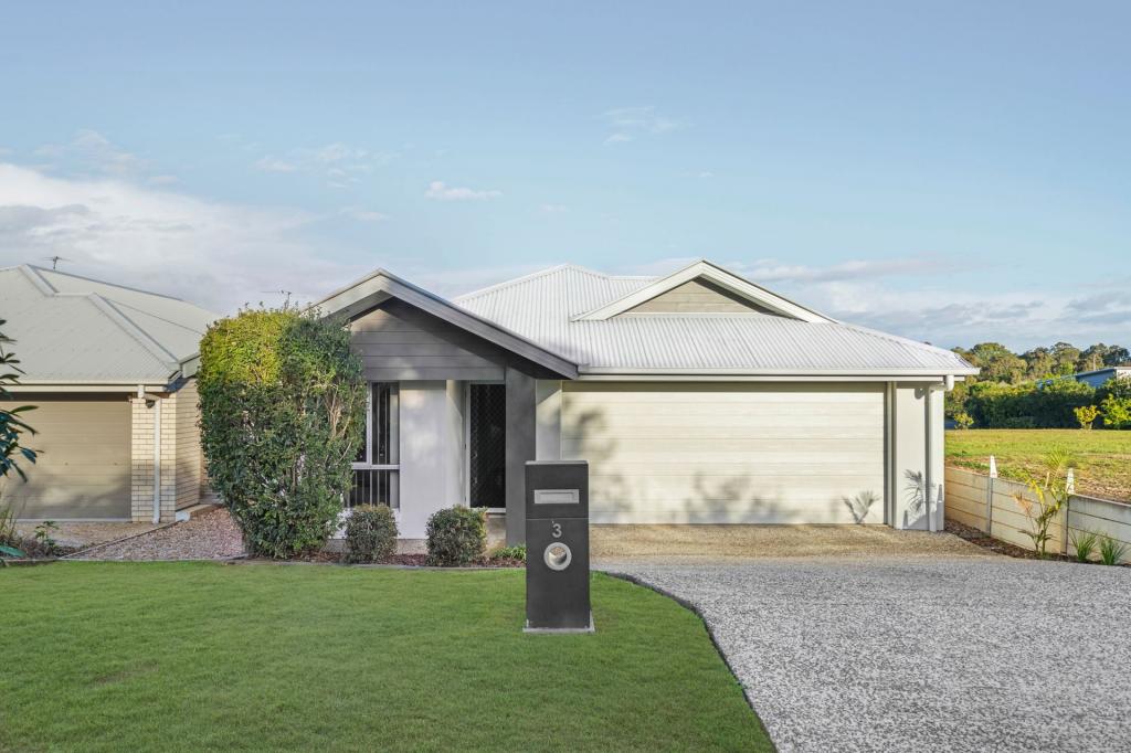 3 BURRUM ST, THORNLANDS, QLD 4164