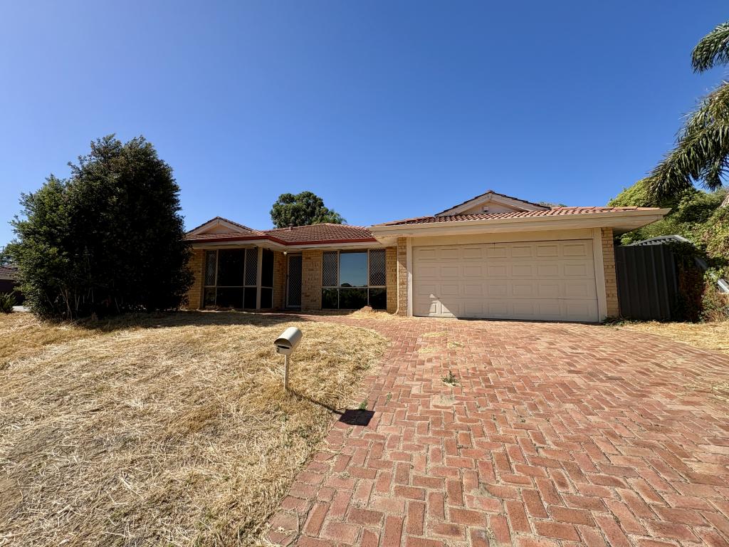 2 Shady Gr, Yangebup, WA 6164