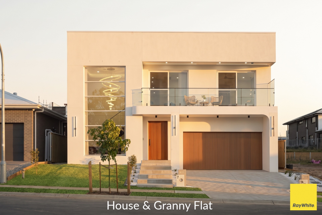 7 Jofess St, Menangle Park, NSW 2563