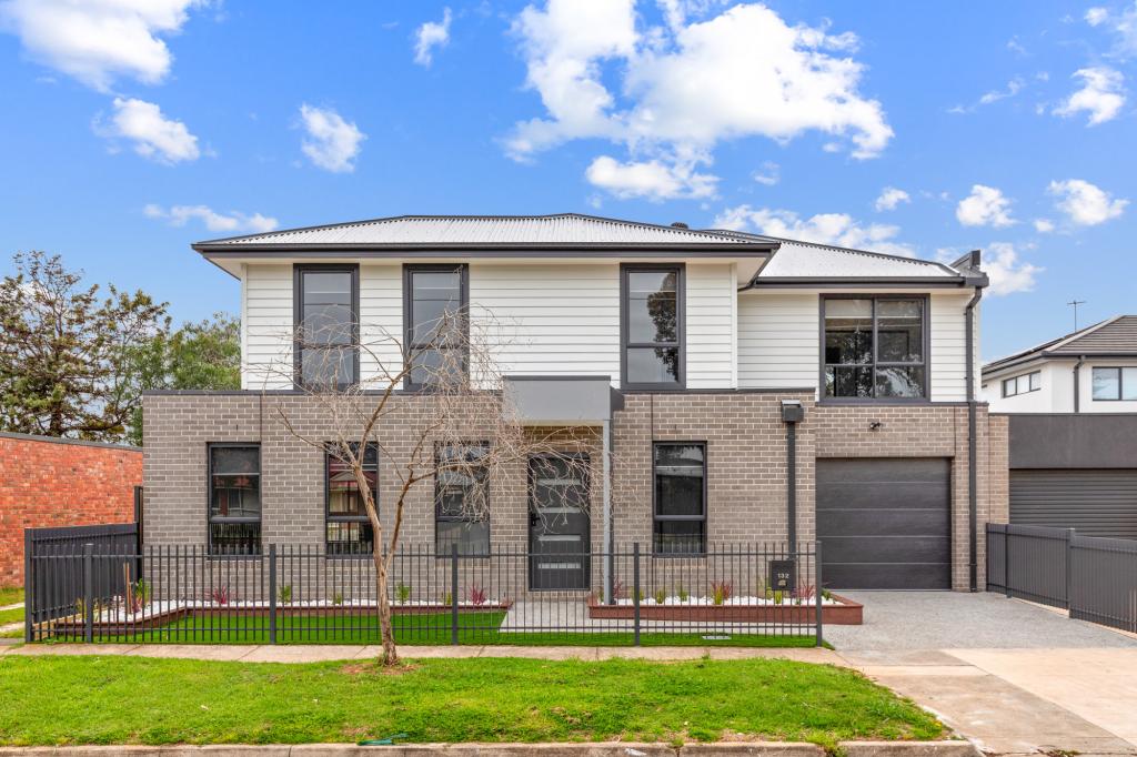 132 GREAVES ST S, WERRIBEE, VIC 3030