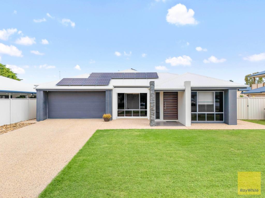 25 Desgrand St, Emerald, QLD 4720