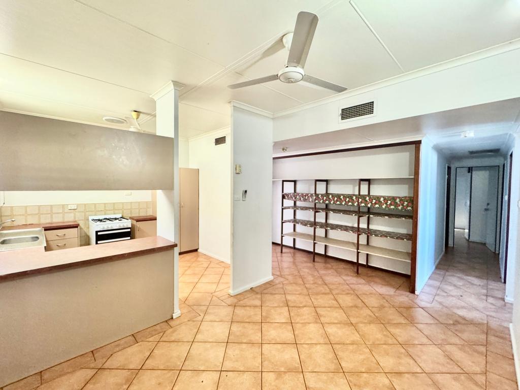 34 KOOLAMA CRES, SOUTH HEDLAND, WA 6722