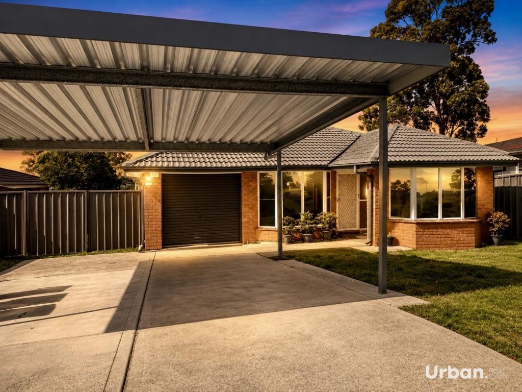 43 Lightwood St, Ambarvale, NSW 2560