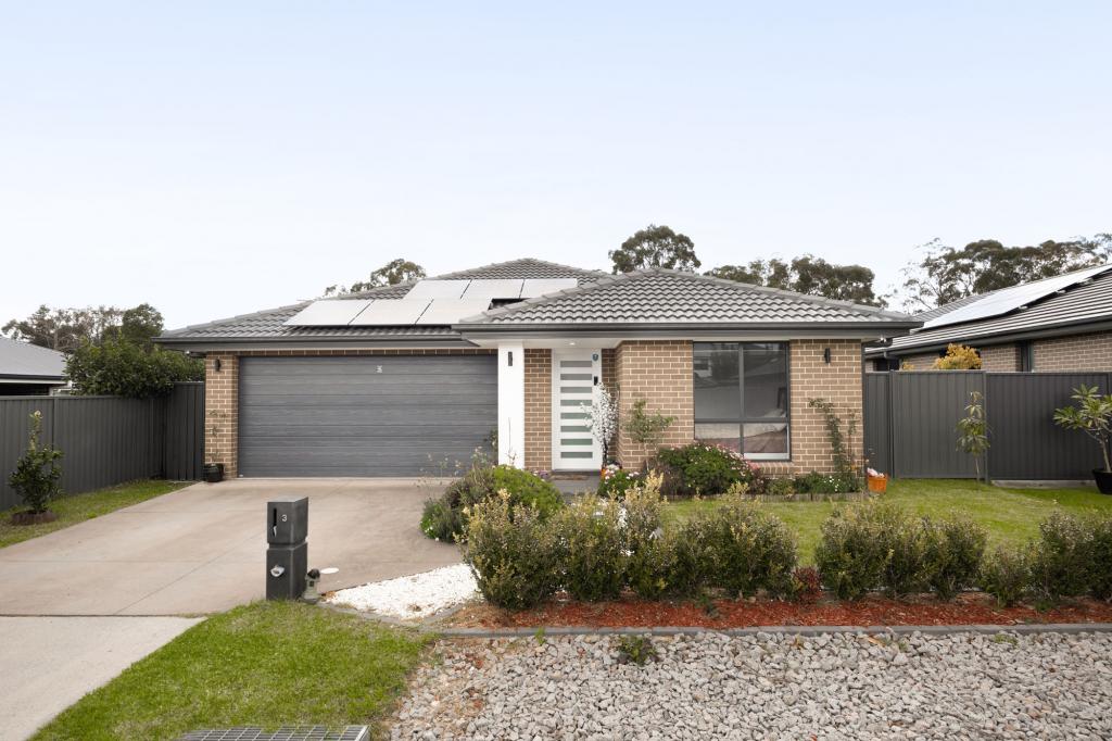 3 Pickard St, Thirlmere, NSW 2572