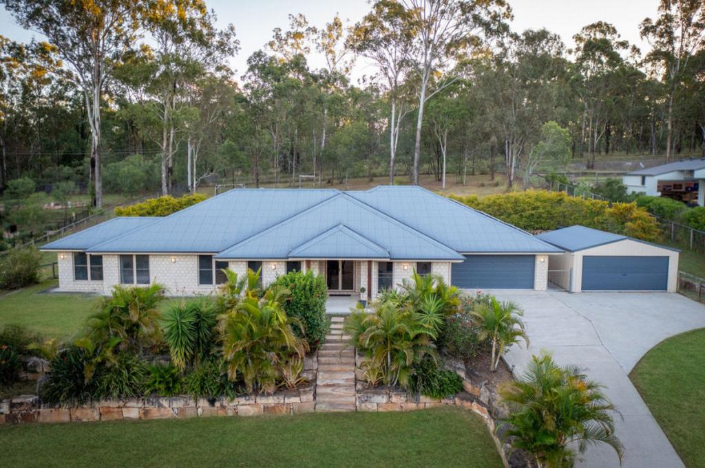 15 Josette Pl, Pine Mountain, QLD 4306