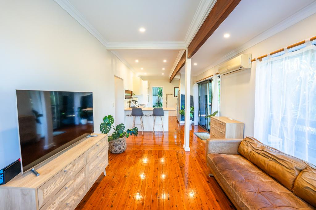 54 Garrick St, Coolangatta, QLD 4225