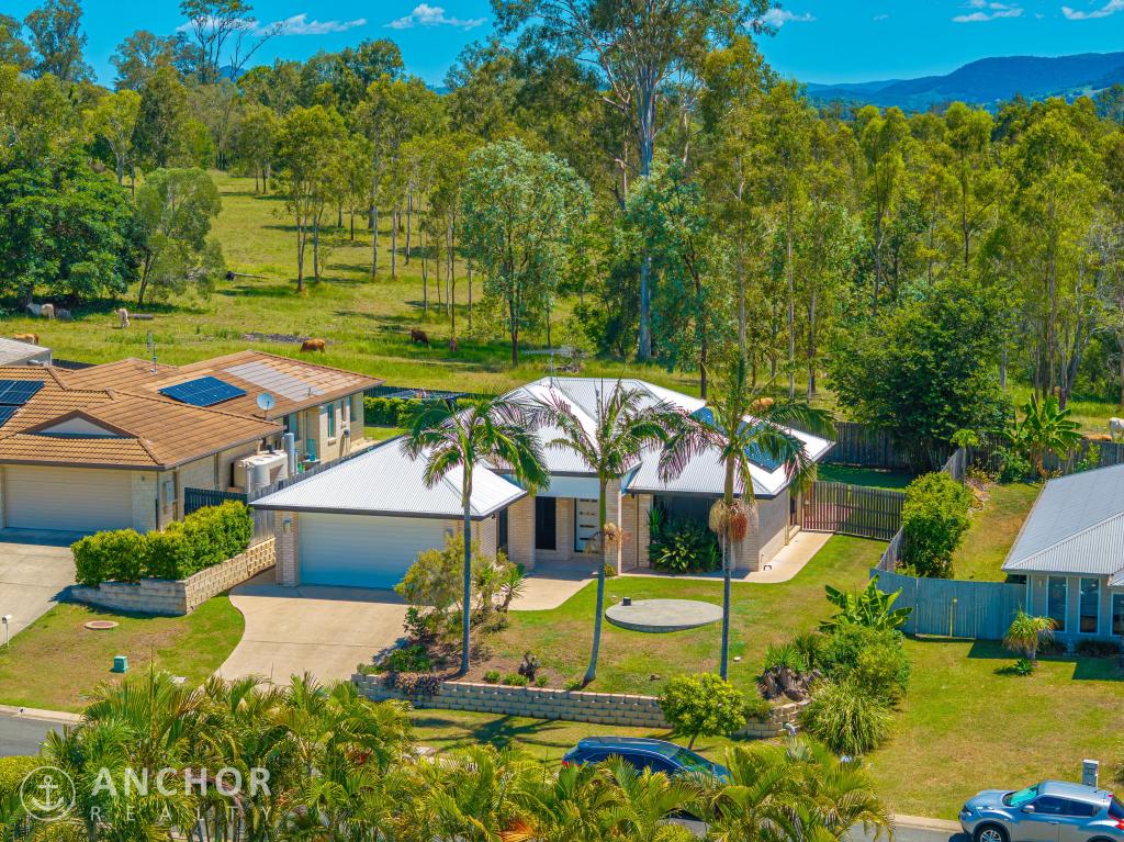 31 HILLTOP AVE, SOUTHSIDE, QLD 4570