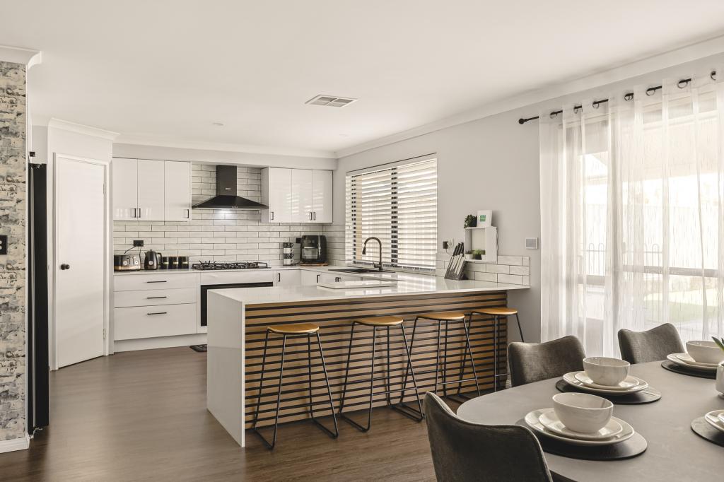 8 Kandalee Gte, Banksia Grove, WA 6031