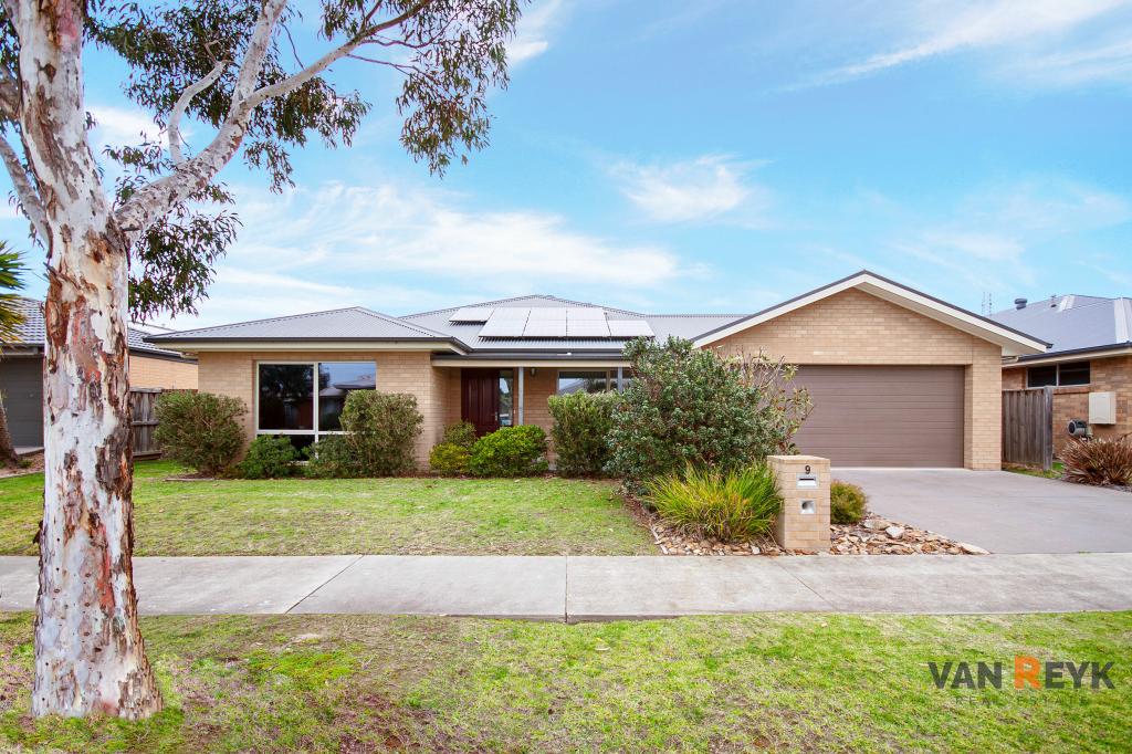 9 Brolga St, Bairnsdale, VIC 3875