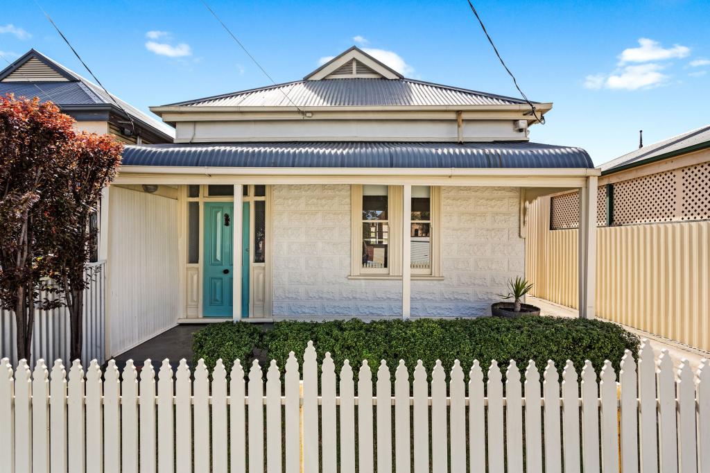 64 Queen St, Alberton, SA 5014