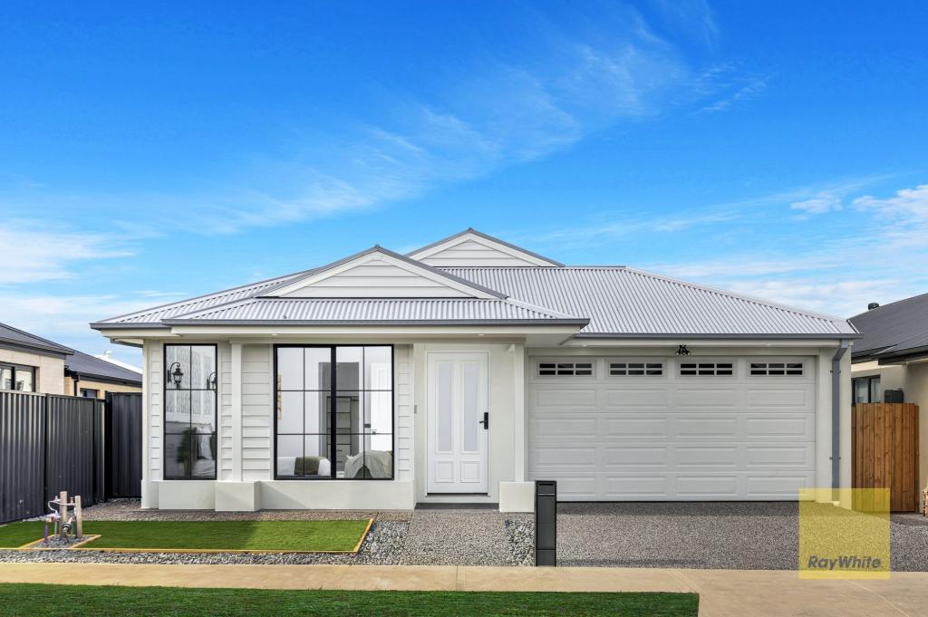 3 Rohab Cres, Mount Cottrell, VIC 3024